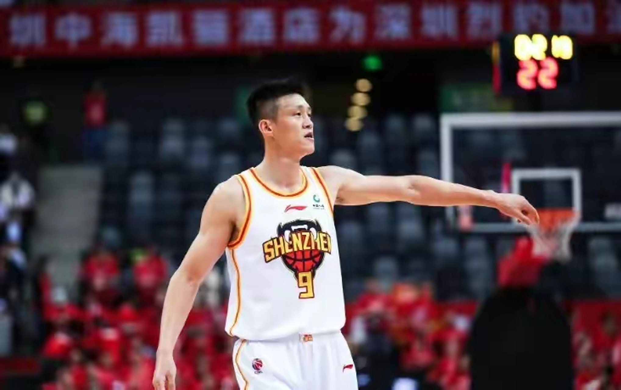 开云体育亚洲官网-深圳男篮惊险战胜江苏，豪取胜利