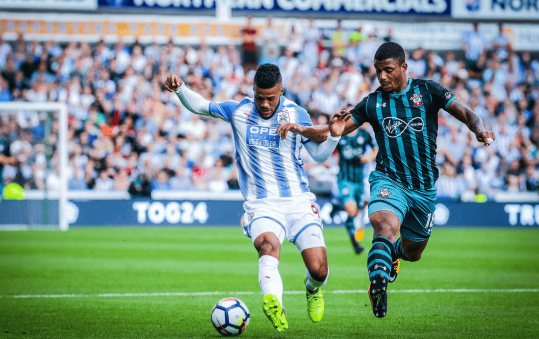 西班牙队在与希腊的交锋中取得优势