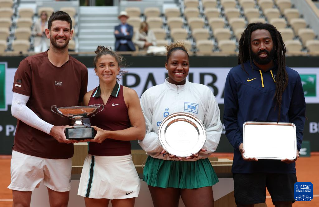 开云体育登录-关于双人体操，意大利组合完美登顶的信息