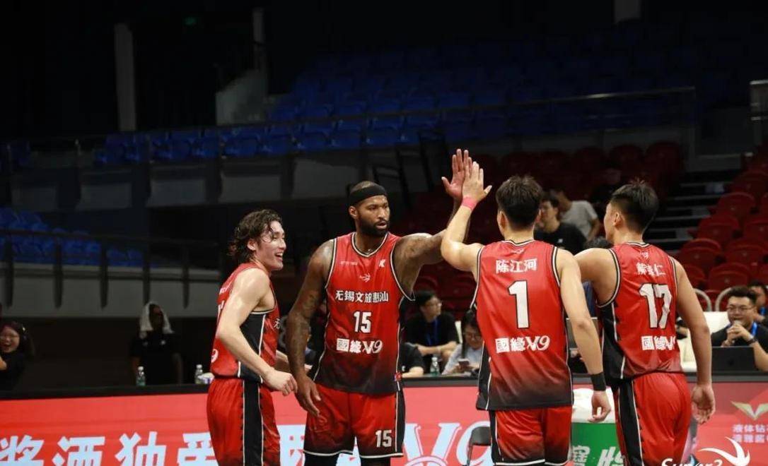 开云体育网页版-联赛中因暴力冲突暂停比赛，事件发酵的简单介绍