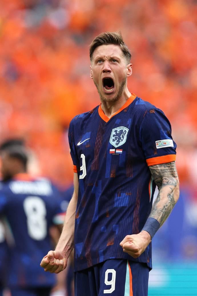 荷兰力克波兰，提前晋级欧洲杯附加赛！